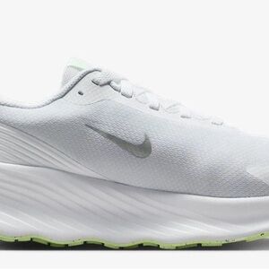 Nike Light Gray and White Sneakers. Size 10 M